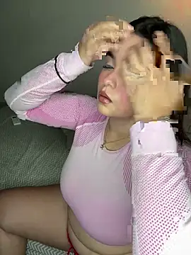 Sarasweet sex online show from April 14, 2:00 am