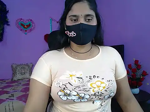 Hot Maleka online show from March 4, 4:57 pm