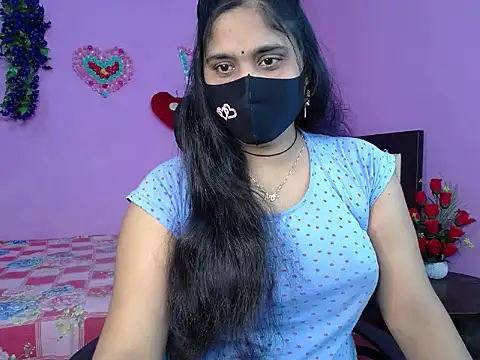 Hot Maleka online show from April 4, 4:28 pm