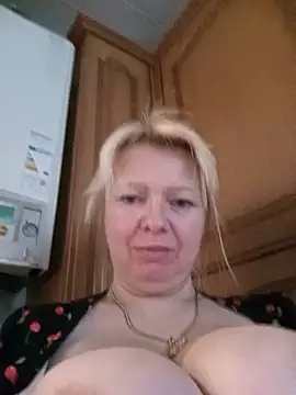 Lauri scherri online show from August 9, 5:49 pm