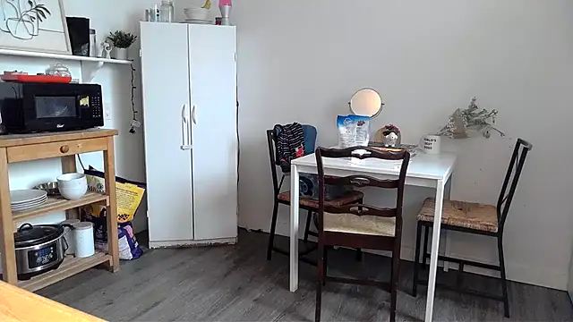 Kittyymaze1 online show from March 23, 12:22 pm