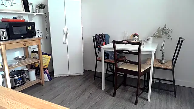 Kittyymaze1 online show from March 24, 12:43 pm