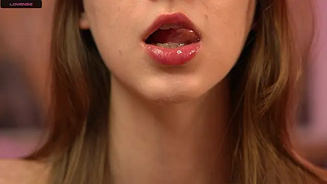 PrincessMononokee online show from March 1, 9:09 am