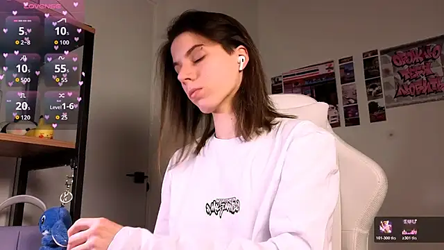  ni kiss online show from March 8, 5:28 pm