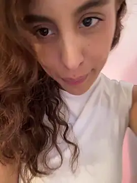 Katee Jones online show from March 13, 7:37 pm