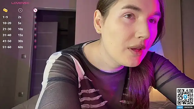 Maria Bowie online show from March 30, 8:47 am