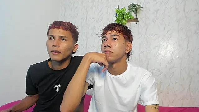 boys yourparty online show from March 20, 1:10 am