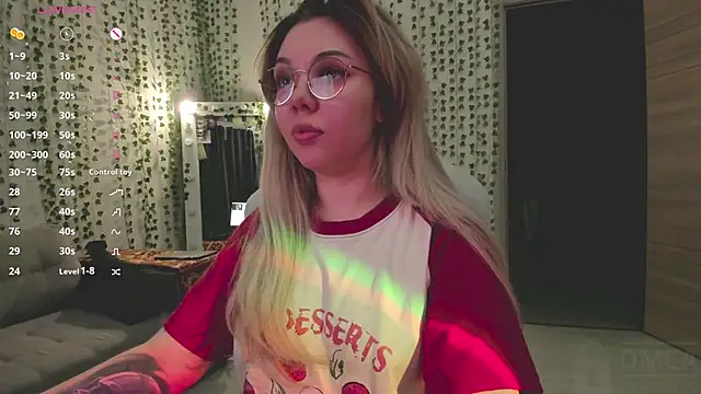 whoa-hoa-hoa-hoa-hoa online show from March 5, 5:20 pm