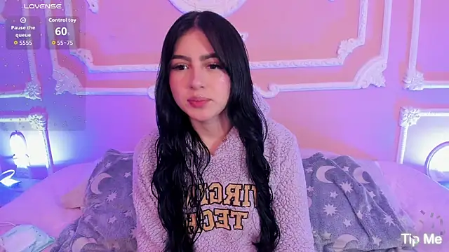 myeimmy 33 online show from April 17, 11:34 am