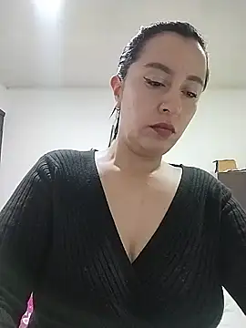 hailey85 online show from June 18, 10:47 pm