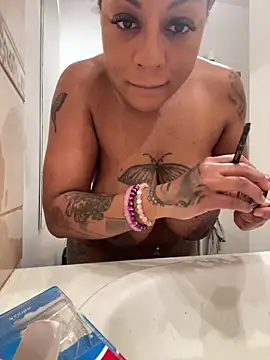 BabyFannyxx online show from March 8, 2:32 pm