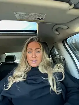 sunshinekisses online show from November 19, 6:41 pm