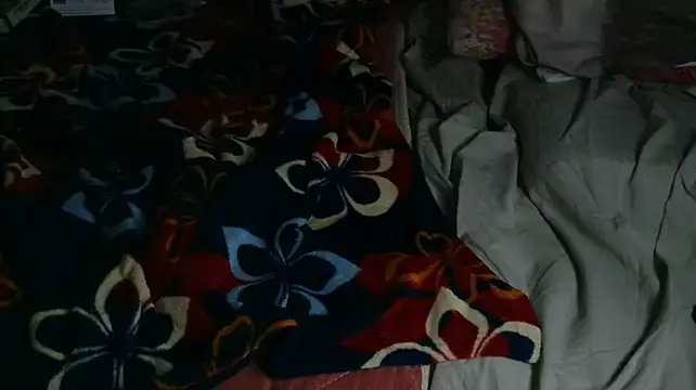 VeneRed online show from March 10, 7:01 am