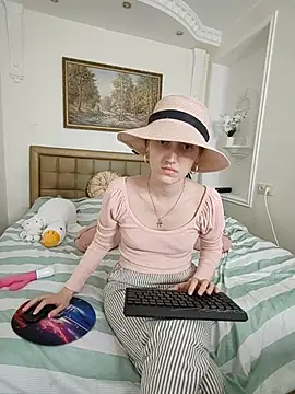 Iren online show from April 18, 7:58 pm