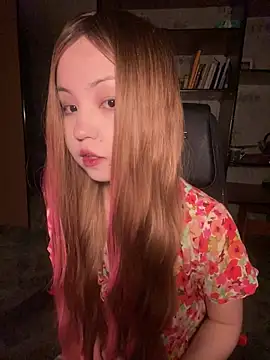 lalallalalaa- online show from March 1, 2:17 pm