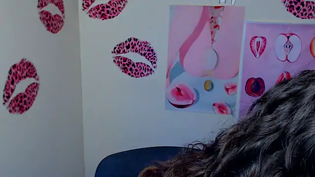  SusieSu  online show from February 25, 7:29 am