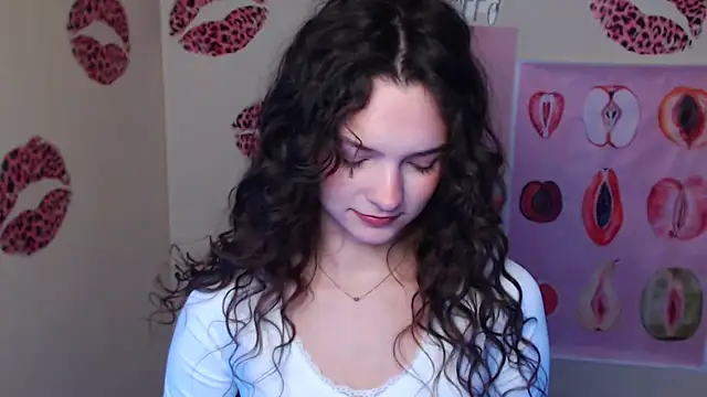  SusieSu  online show from February 3, 1:27 pm