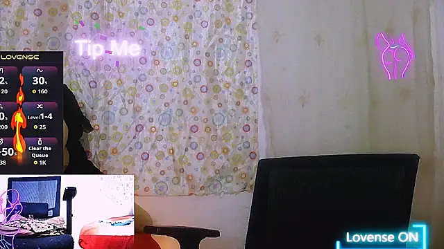 Lobaveterana sex online show from April 19, 10:45 pm