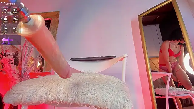 BritannyClaire online show from April 8, 6:26 am