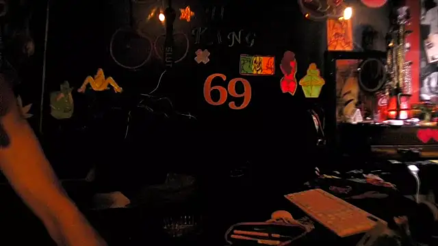 kjs daddy123 online show from March 2, 5:30 am