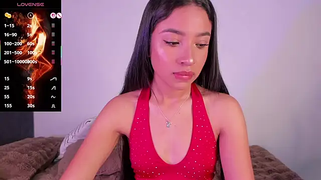 lillielover16 online show from April 1, 6:38 pm