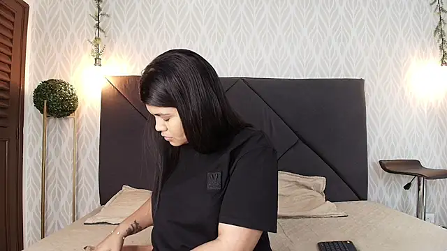 sandy rivas online show from March 30, 12:05 pm