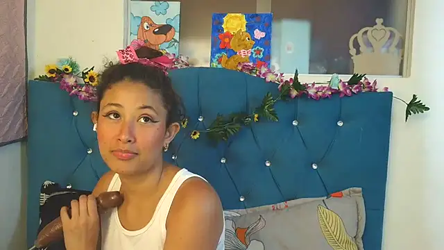 Milkdulce1 online show from April 17, 3:58 pm