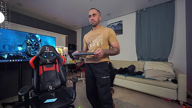 Alex xxx online show from February 12, 5:25 pm