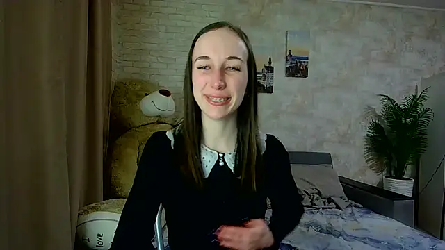 Anika bloom online show from March 9, 9:29 pm