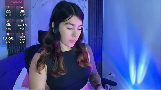 luccianagreyy online show from April 18, 1:13 pm