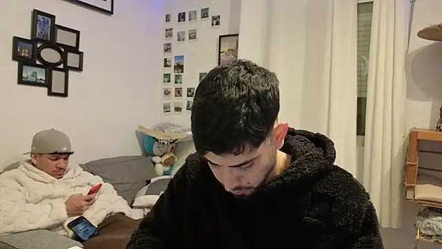 Chicos defiesta online show from March 7, 1:12 am