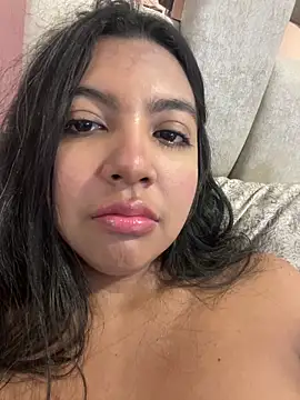 nicole fisherr online show from April 11, 6:52 am