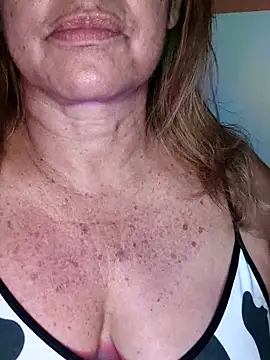 Kasandra Ho online show from March 7, 1:45 am