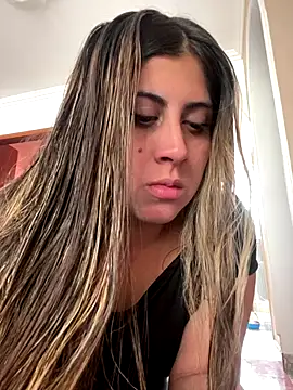 girl anni online show from November 3, 7:40 pm