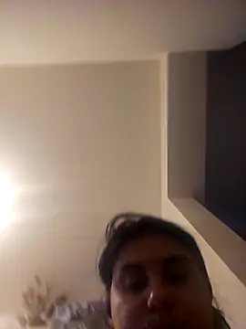 bbruneta37 online show from December 22, 1:25 pm