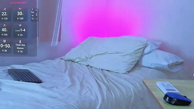 ZoeSmith6 online show from September 20, 2:15 pm