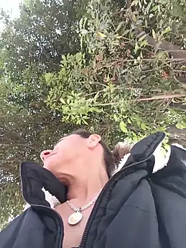 sasi luna online show from March 2, 1:18 pm