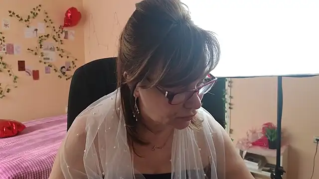 Miss Moren online show from March 16, 6:17 am