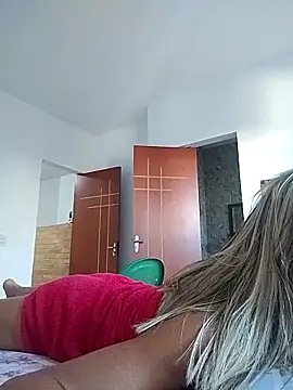 Evapecadora online show from February 6, 8:01 pm