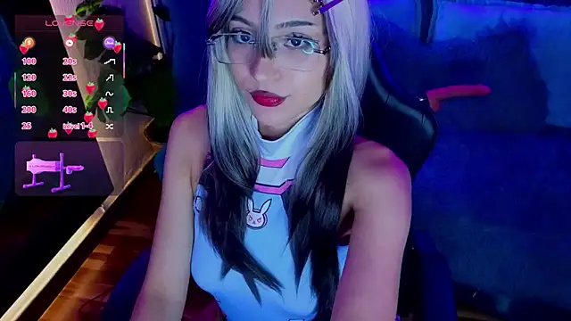 Abbydreams  online show from March 4, 8:26 pm