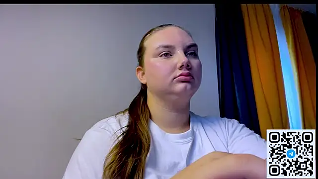 Dreamyblushfairy online show from June 23, 2:48 pm