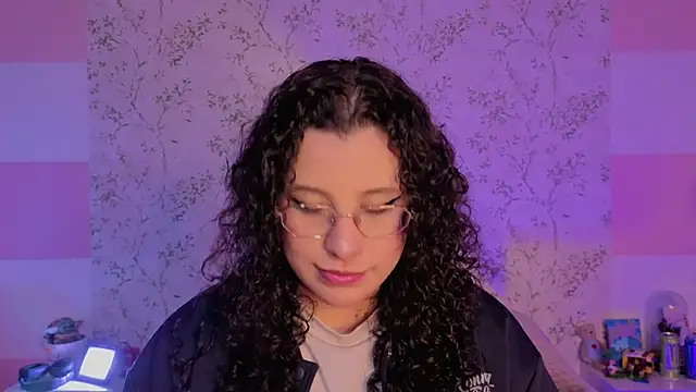 Charlotte  Miller online show from April 4, 11:31 am