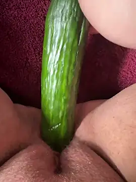 bigfatpussy28 online show from April 13, 10:38 am