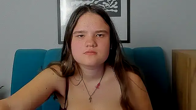 AdeleCruz online show from April 3, 1:42 pm