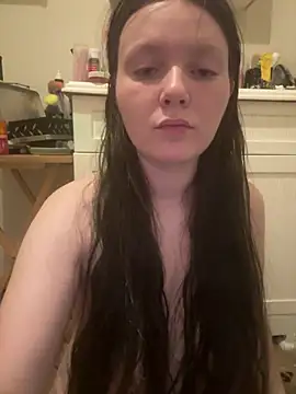 VenusandIppy online show from July 17, 7:35 am