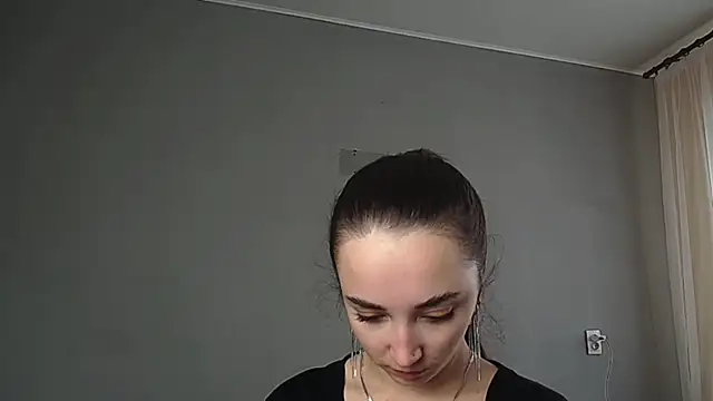 Eva Gloryy online show from March 4, 9:05 am