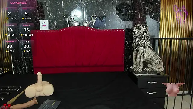  nicolesweet online show from March 26, 8:43 pm