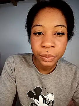 Zaira Rose  online show from March 6, 2:01 pm