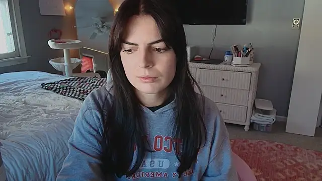 princesselysia online show from February 9, 3:36 pm