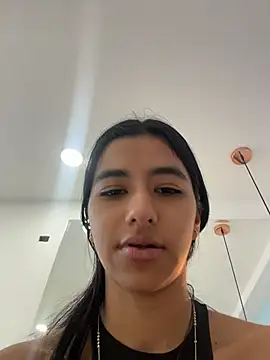 eva roseee online show from June 7, 8:15 pm